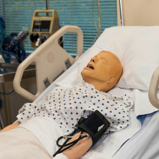 La eficacia y usabilidad de los dispositivos de limpieza de las vías respiratorias basados en succión para la obstrucción de las vías respiratorias por cuerpos extraños: un ensayo cruzado aleatorio con maniquíes.